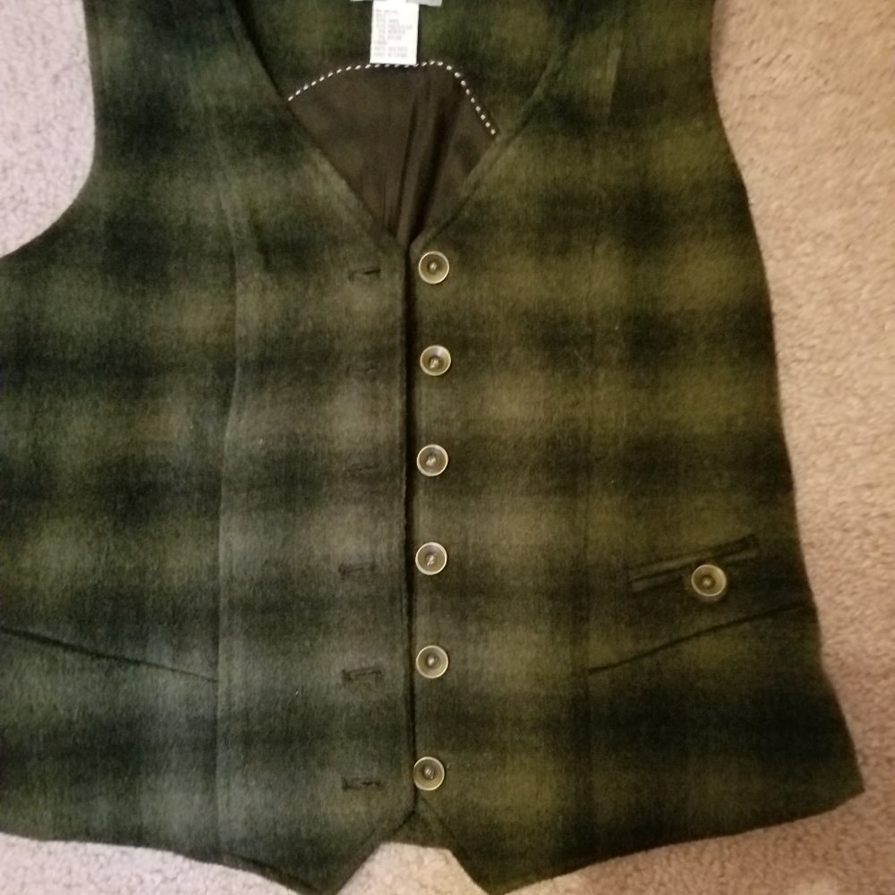 Territory Ahead Vest